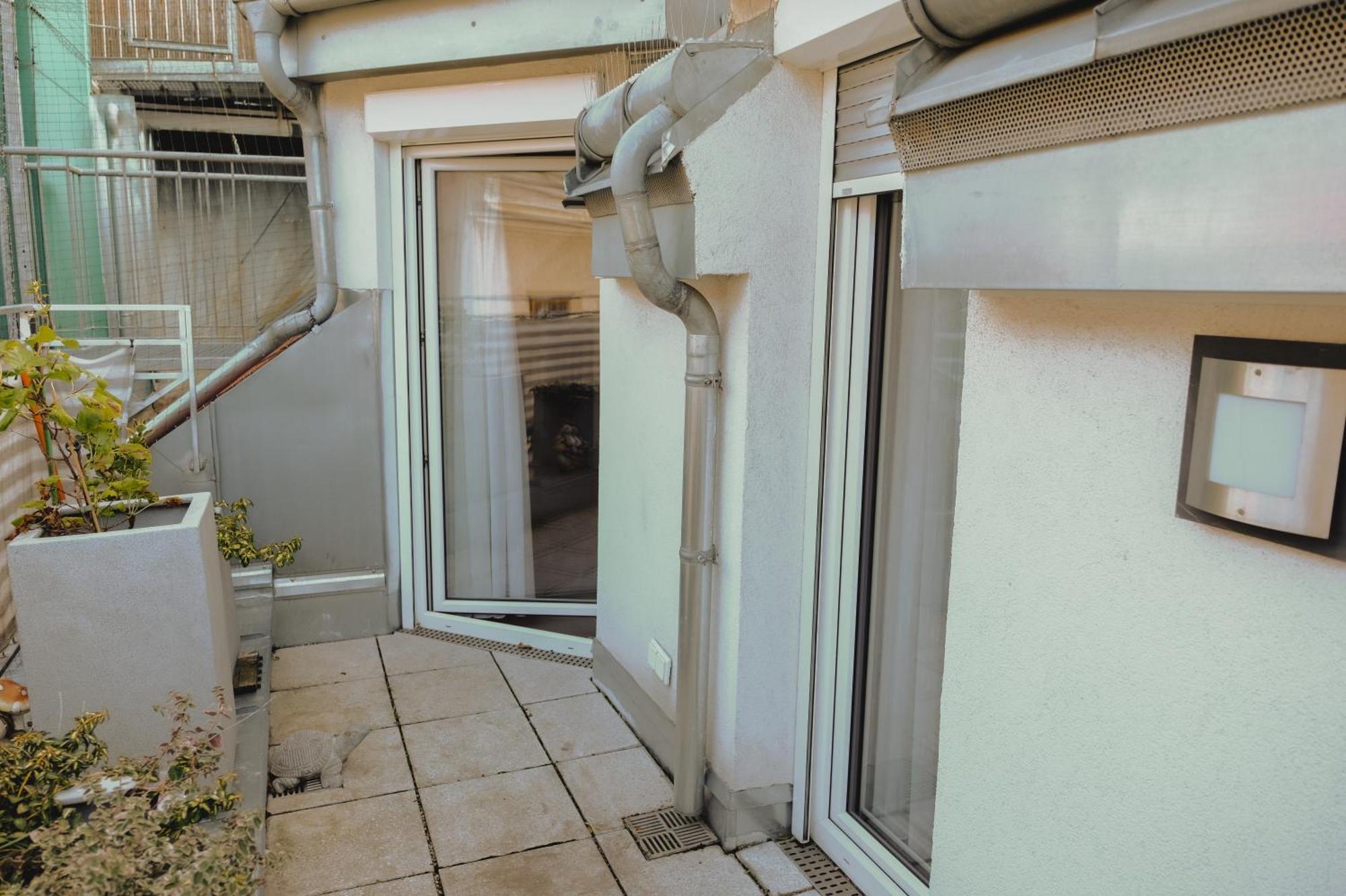 Terrace Apartment Near Volksoper And City Centre Wien Exterior foto